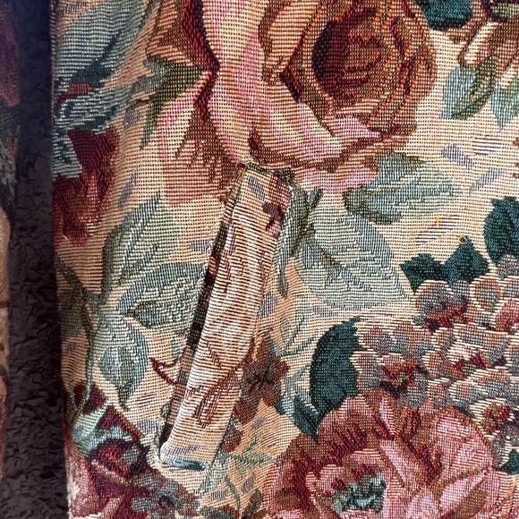 Tapestry Floral Bomber Jacket - Picture 9 of 11